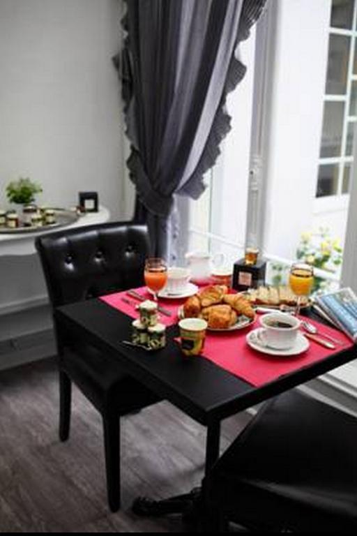 La Cle D'Opale Bed & Breakfast Calais Bagian luar foto